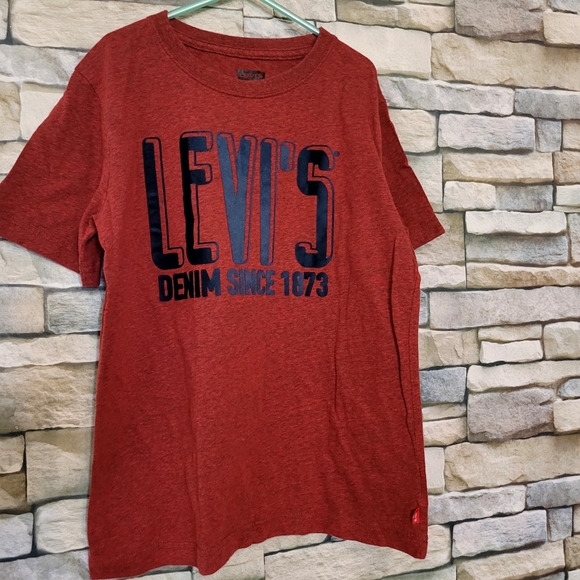 4 boys T Shirts size Medium in like new condition. - Picture 4 of 10